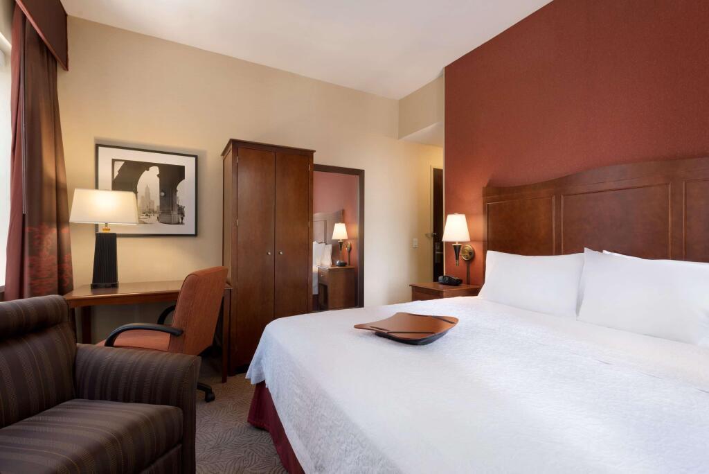 hotel image 16