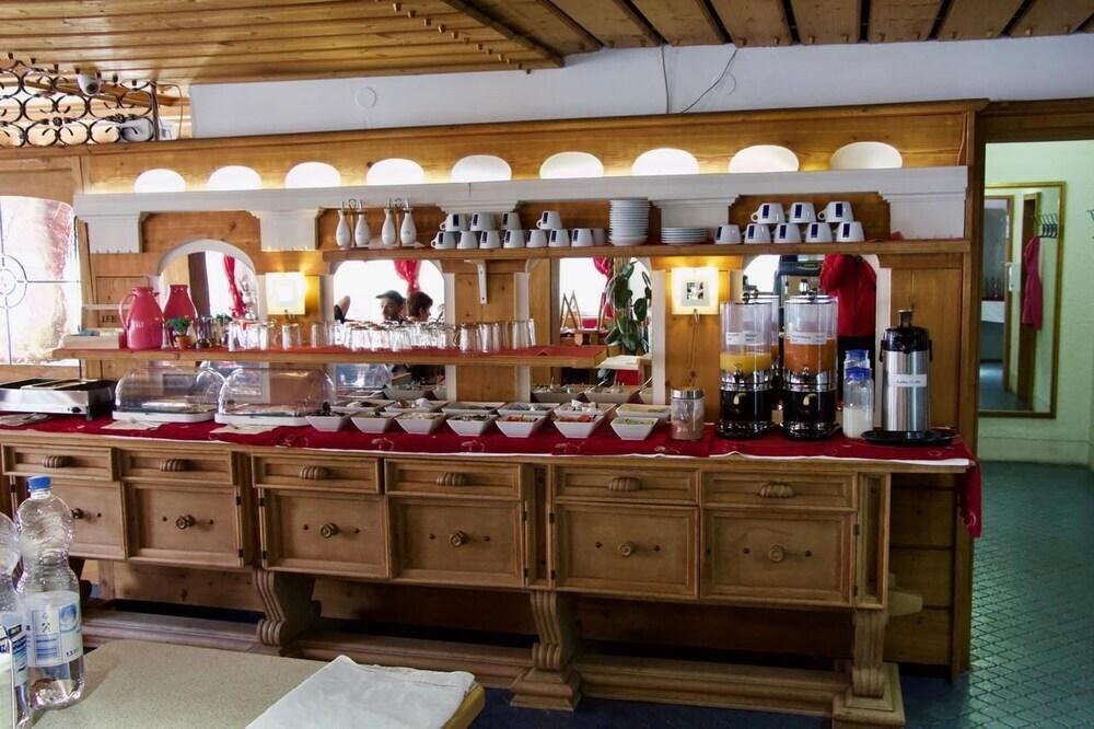 hotel image 14