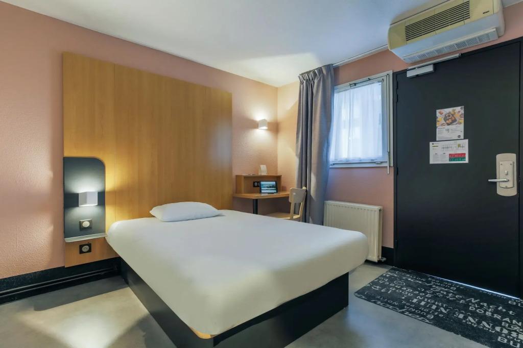 hotel image 26