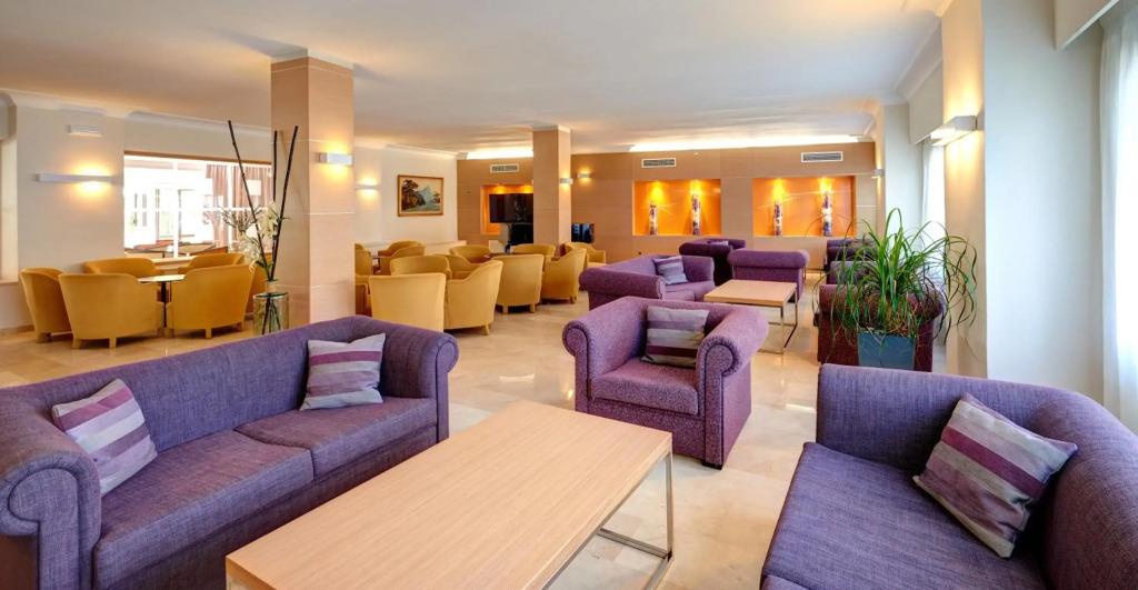 hotel image 10