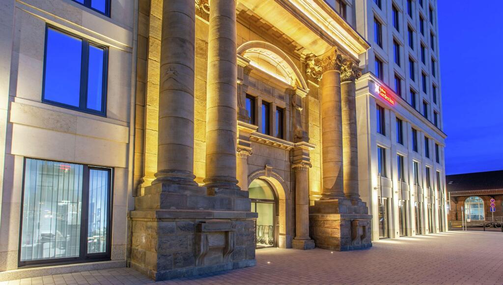 hotel image 13