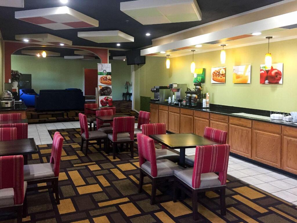 hotel image 9