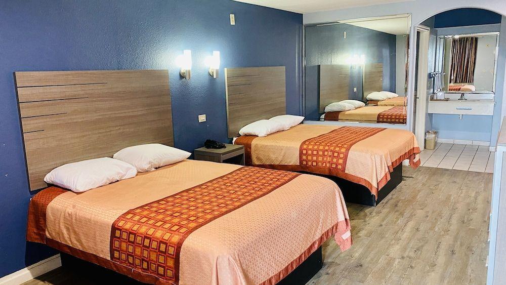 hotel image 9