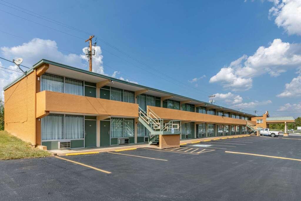hotel image 8