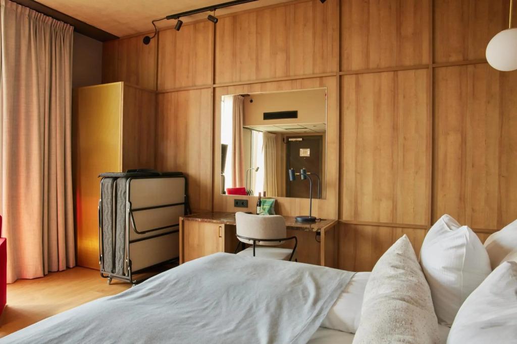 hotel image 35