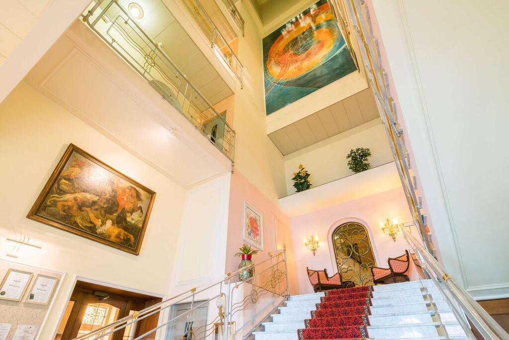 hotel image 13