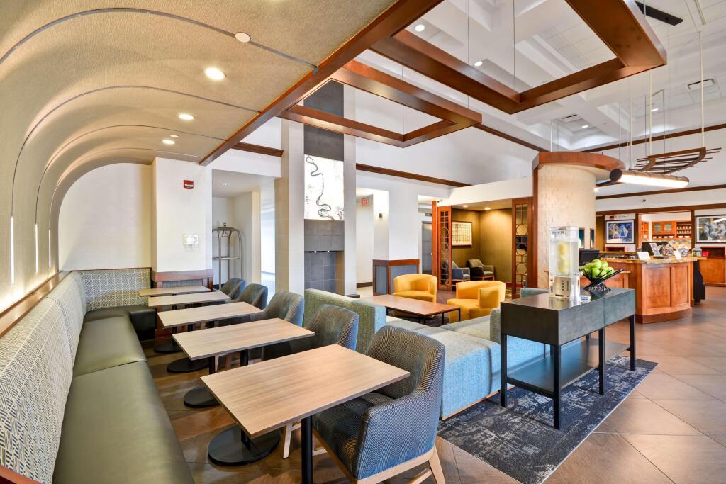 hotel image 9