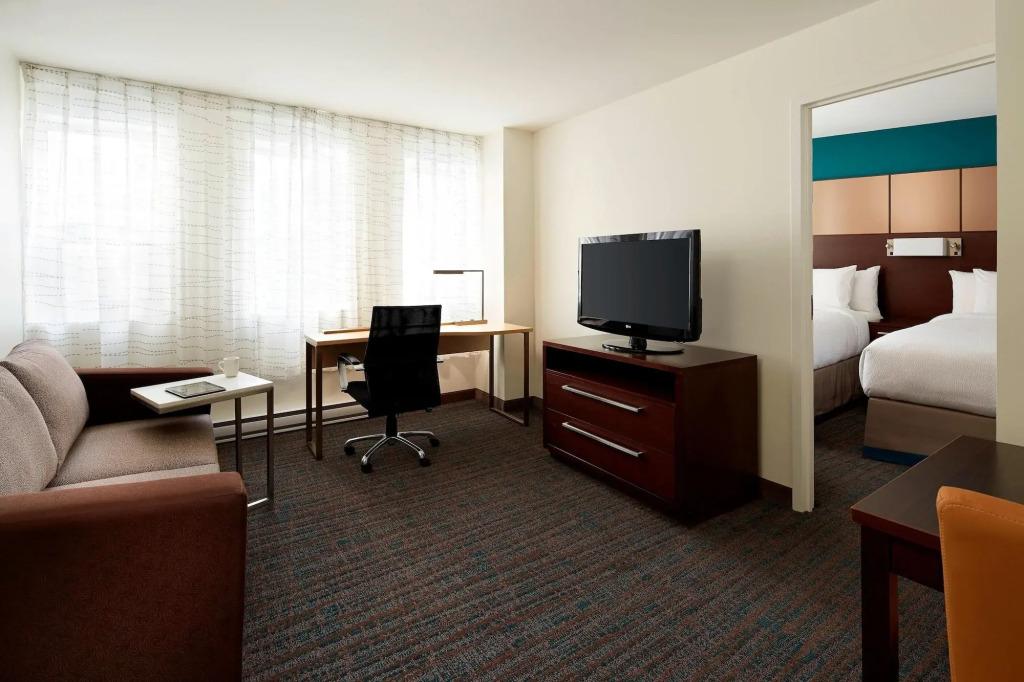 hotel image 16