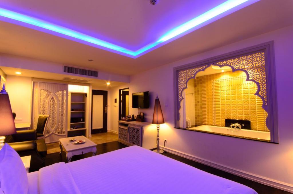 hotel image 12