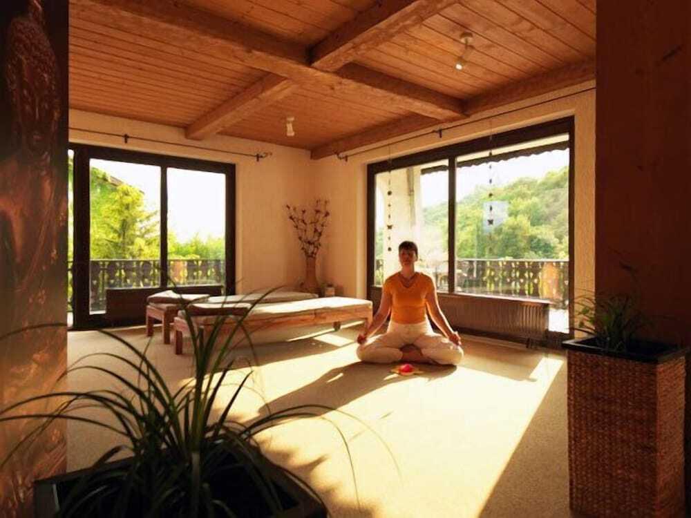 hotel image 10