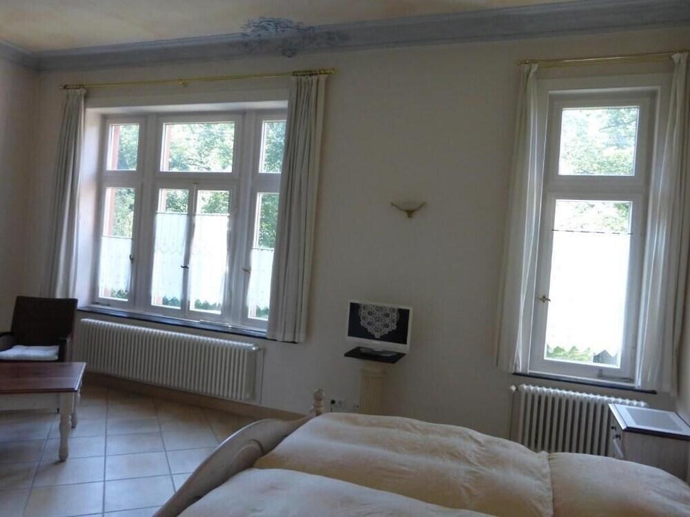 hotel image 13