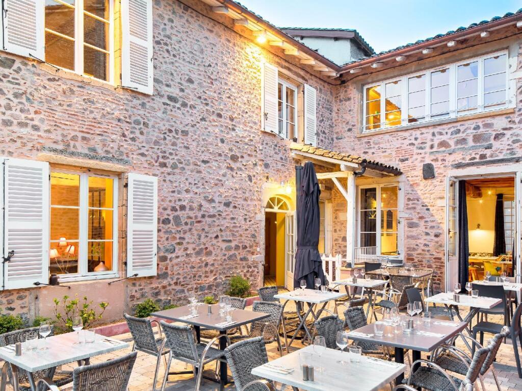 hotel image 12