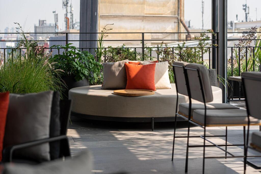 hotel image 7