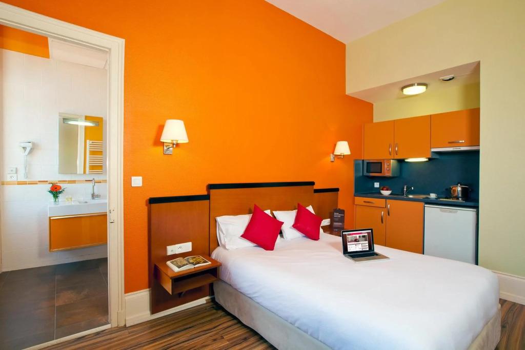 hotel image 8