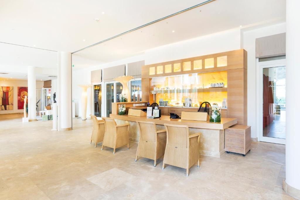 hotel image 12