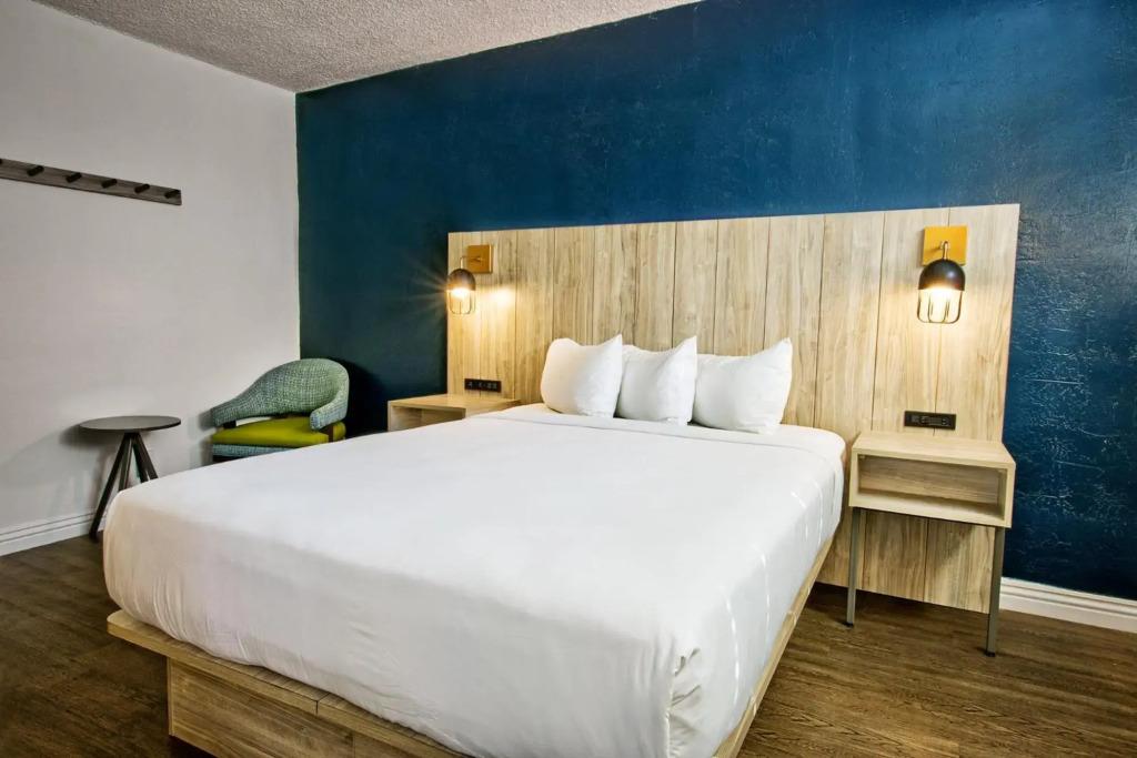 hotel image 8
