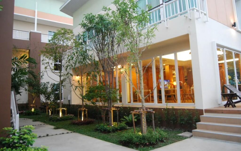 hotel image 10