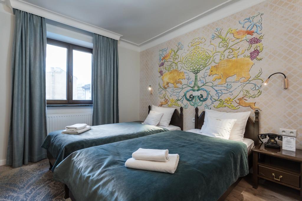 hotel image 13