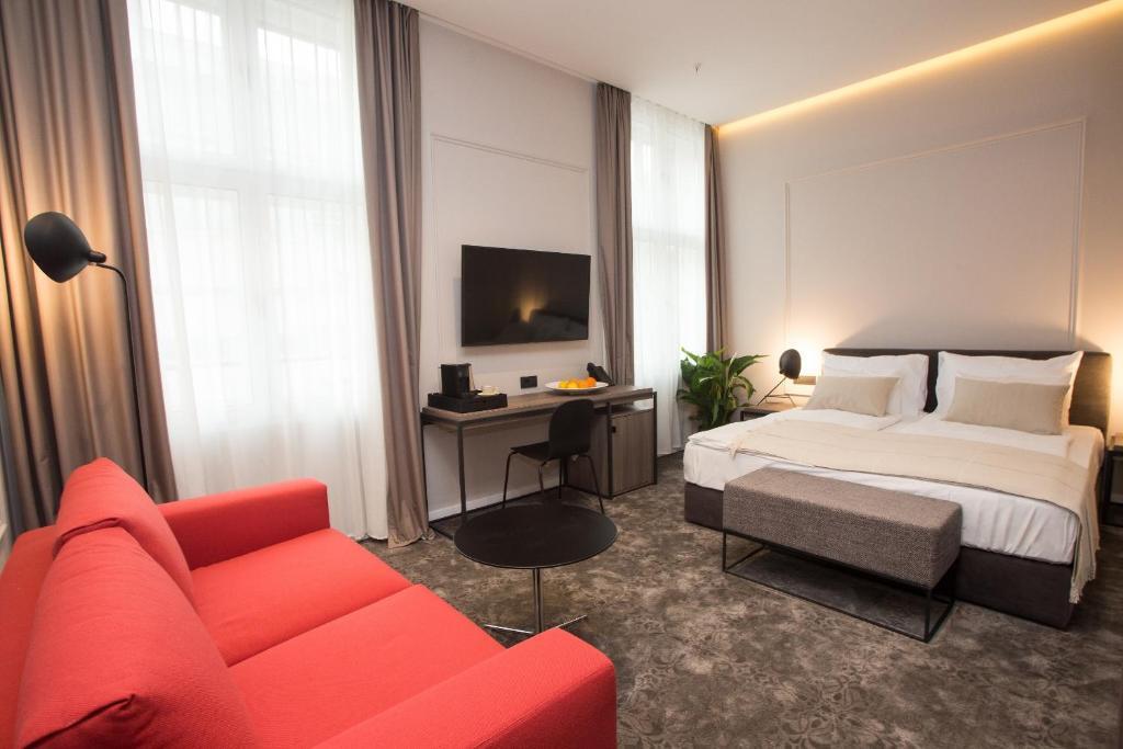 hotel image 13