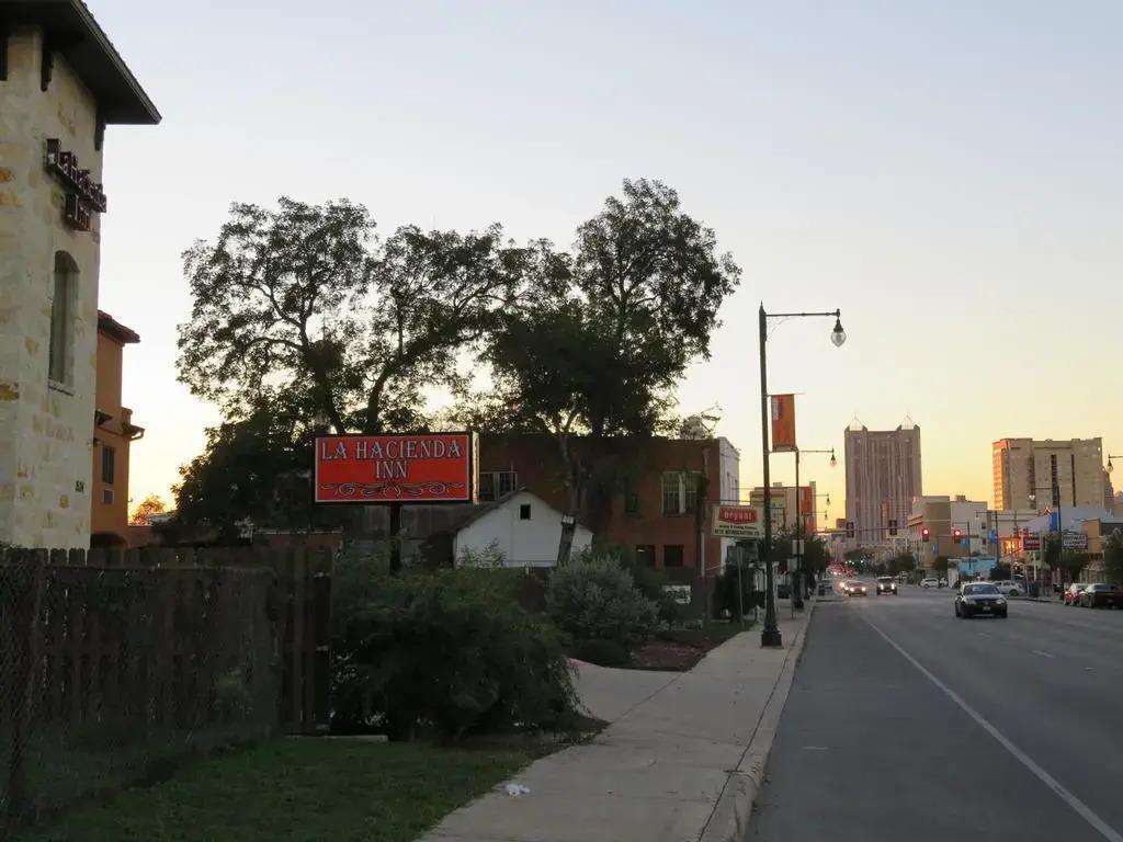 hotel image 11