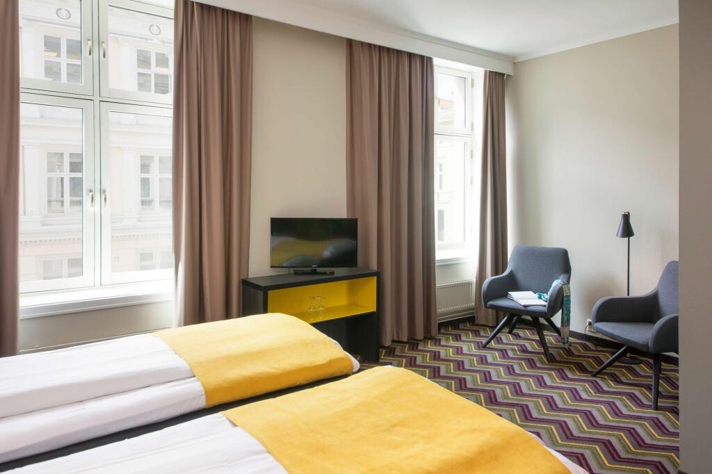 hotel image 13