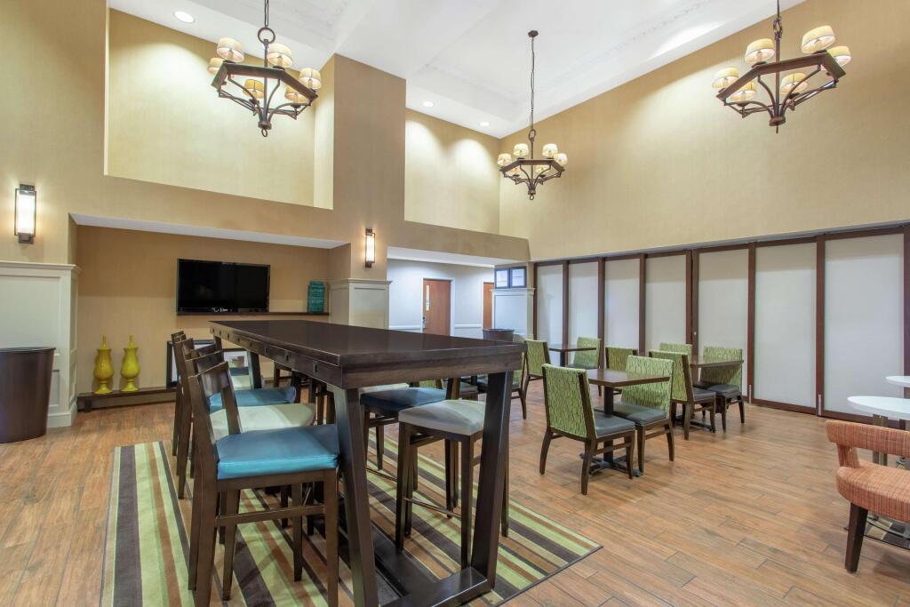 hotel image 9