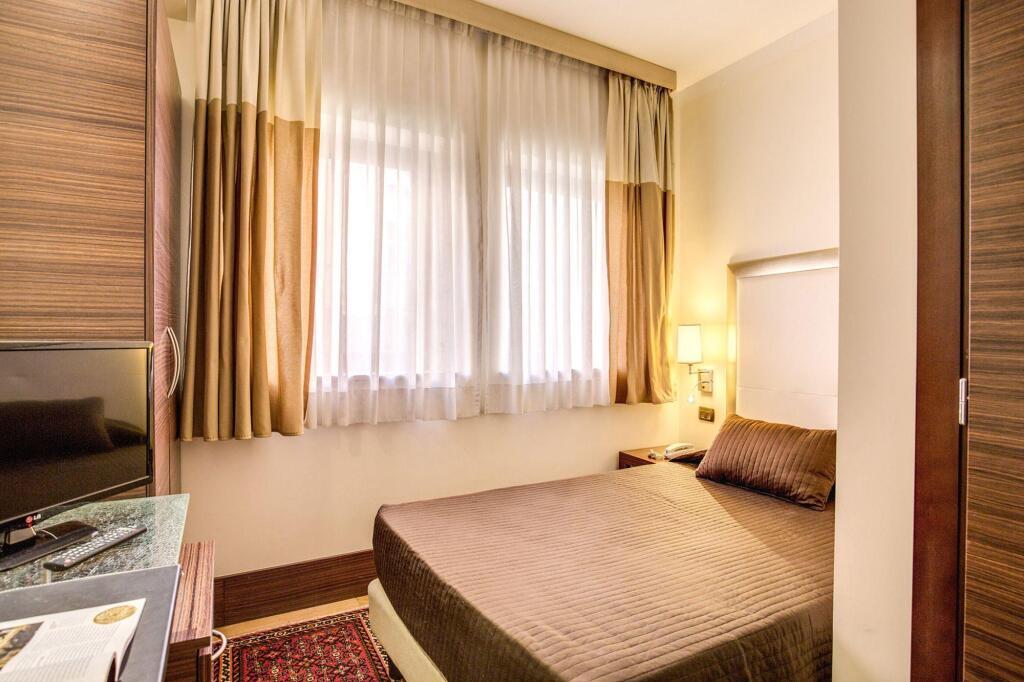 hotel image 18