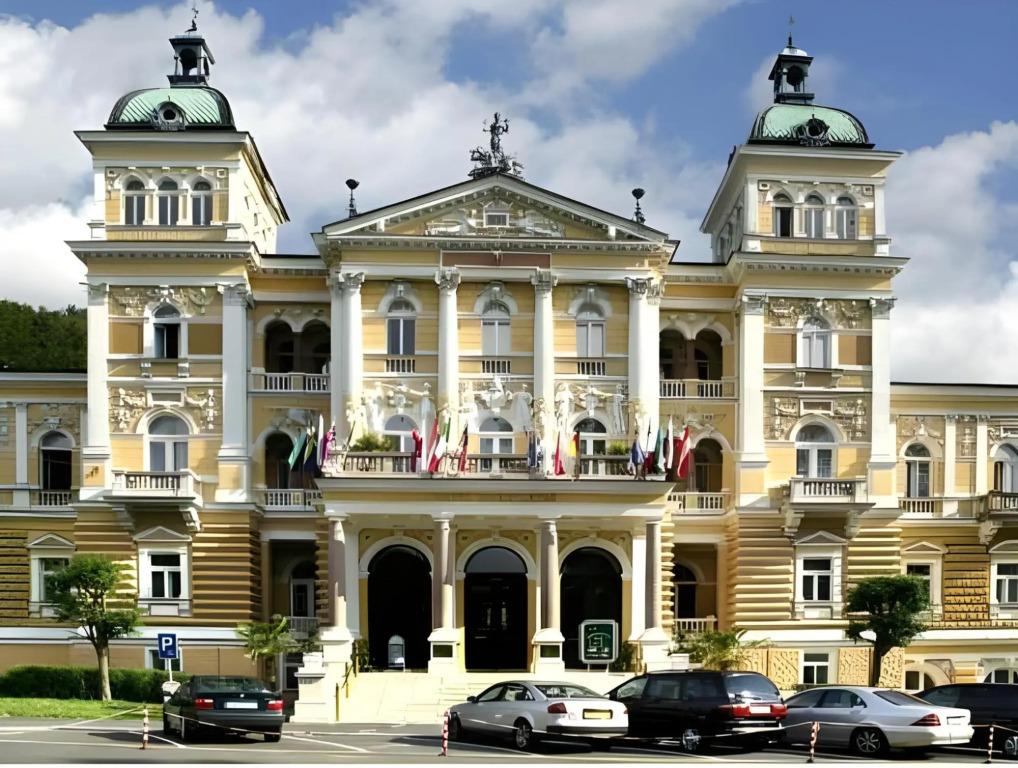 hotel image 13