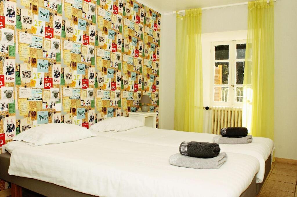 hotel image 9