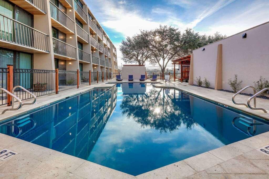 hotel image 15