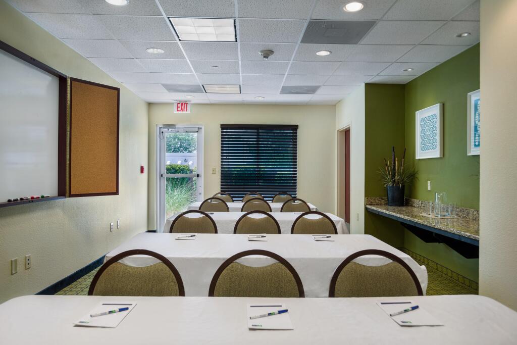 hotel image 9