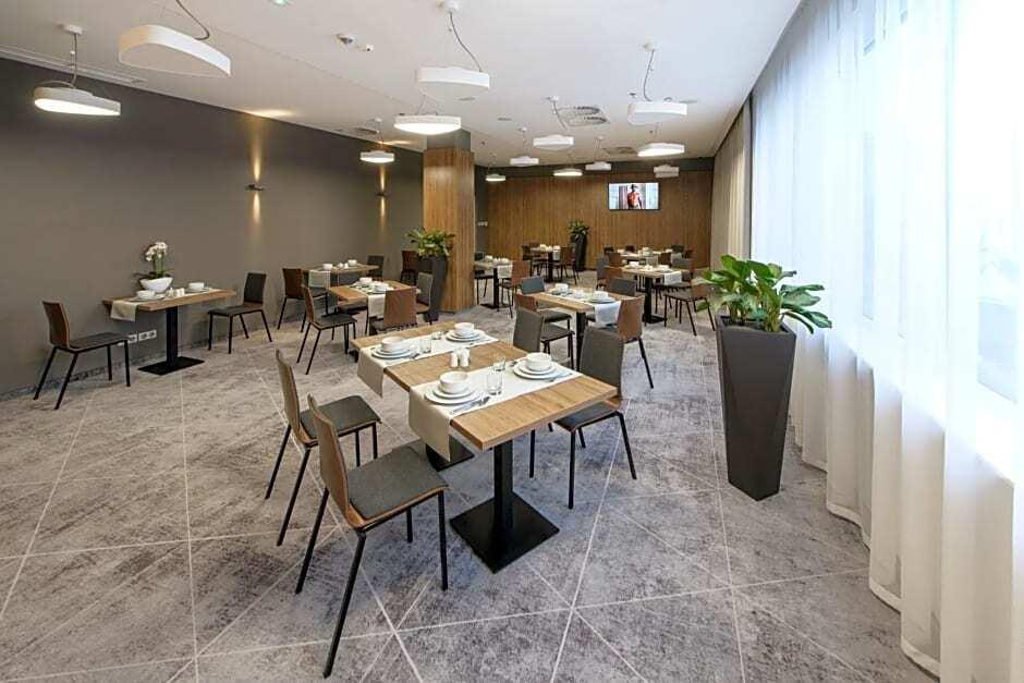 hotel image 13