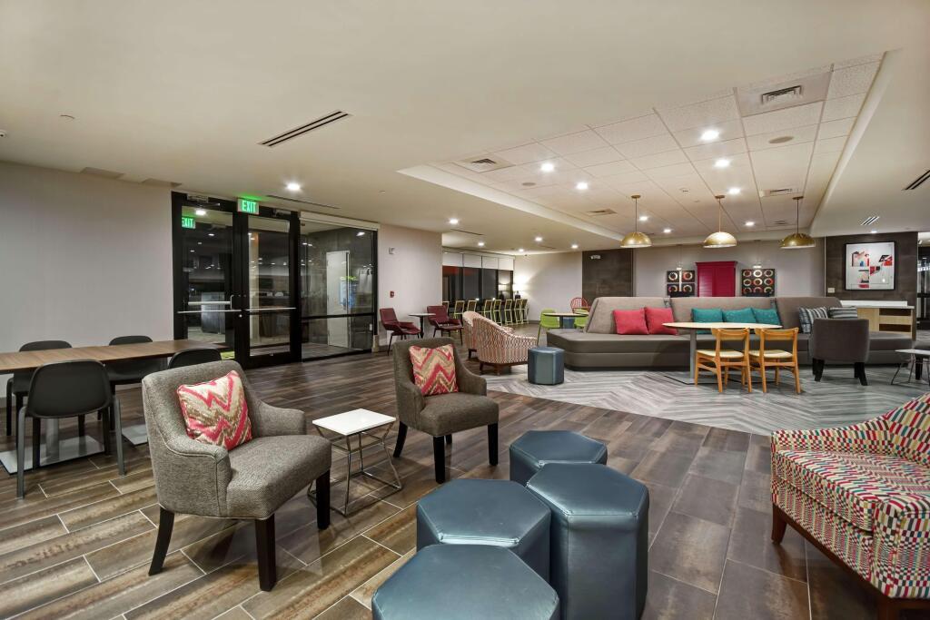hotel image 8