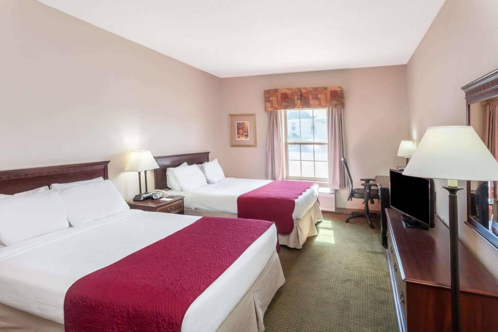 hotel image 13