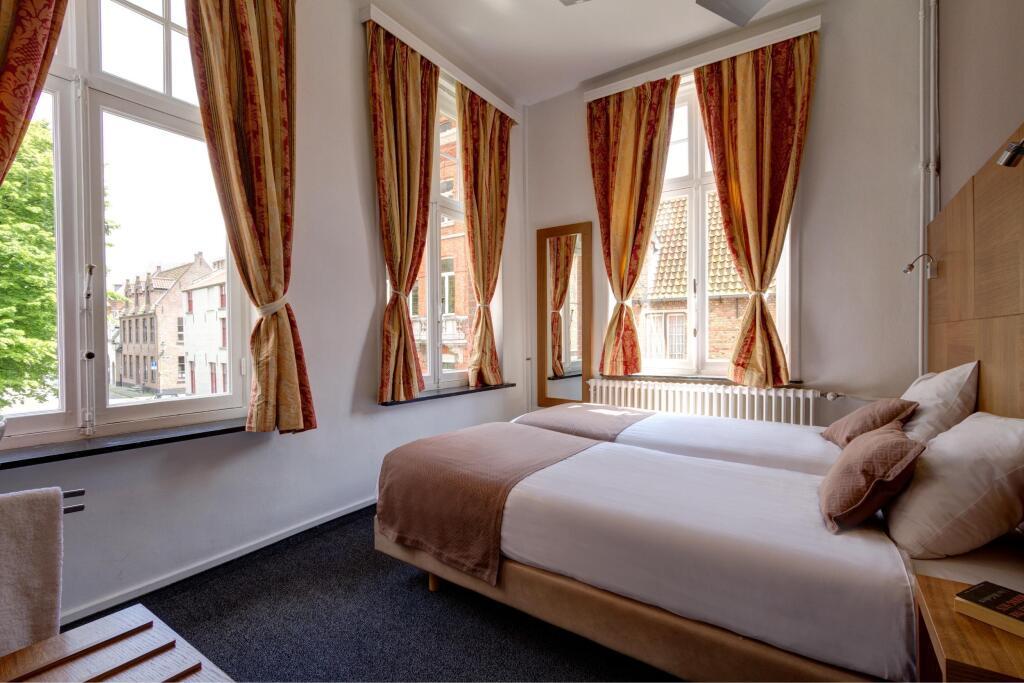 hotel image 14