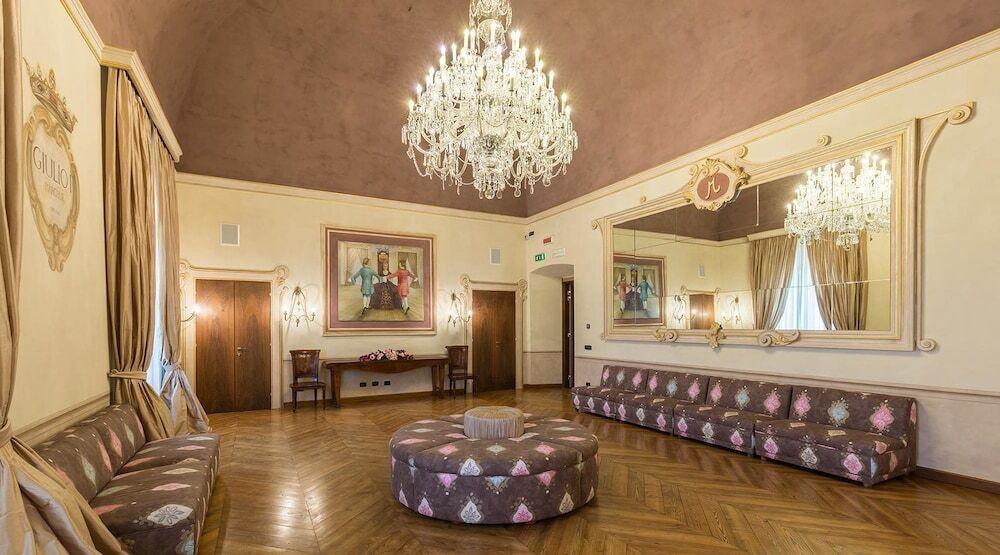 hotel image 18
