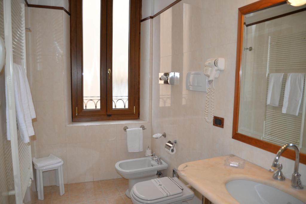 hotel image 18