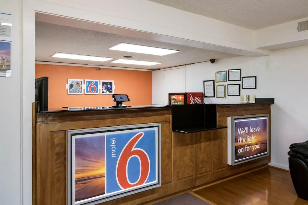hotel image 13