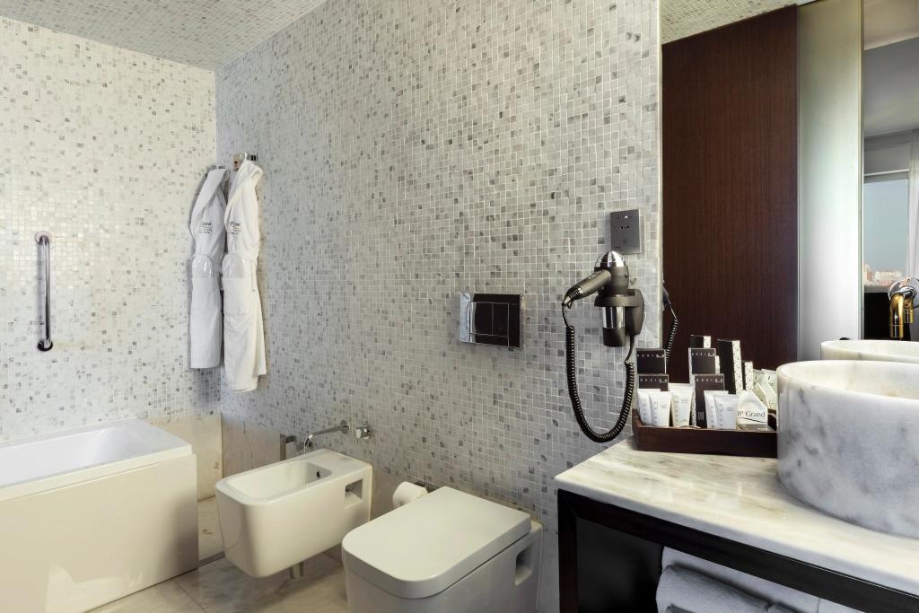 hotel image 24