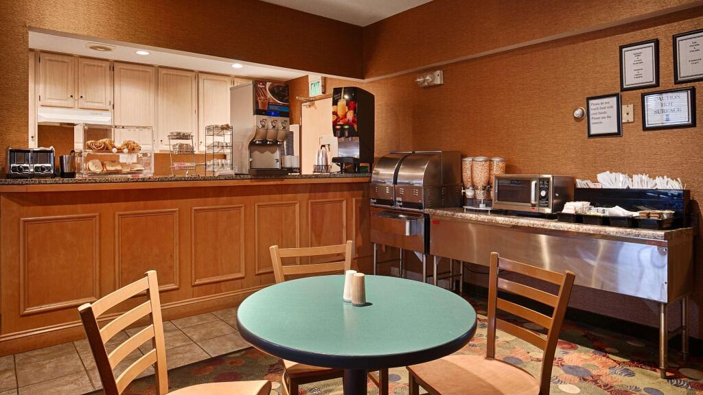 hotel image 12