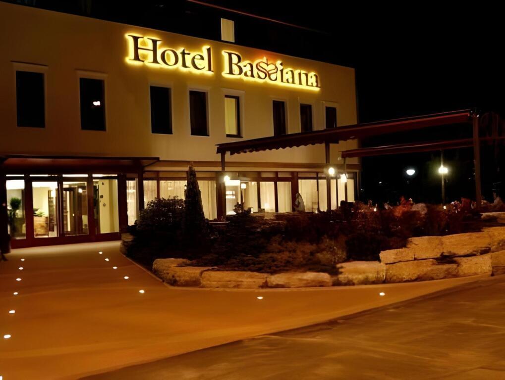 hotel