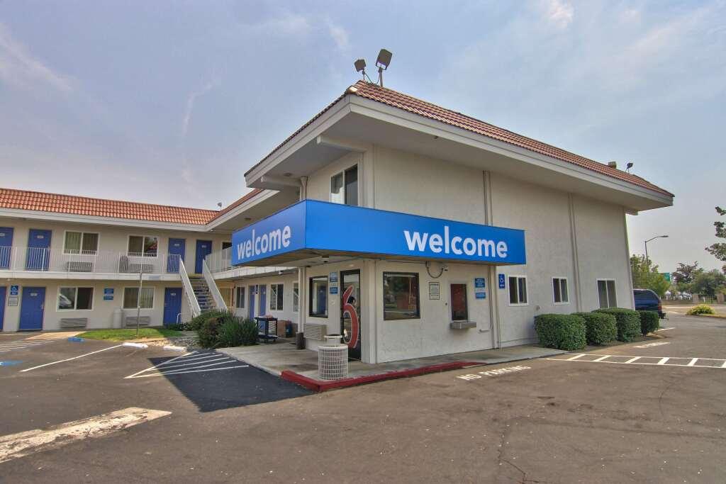 hotel image 13