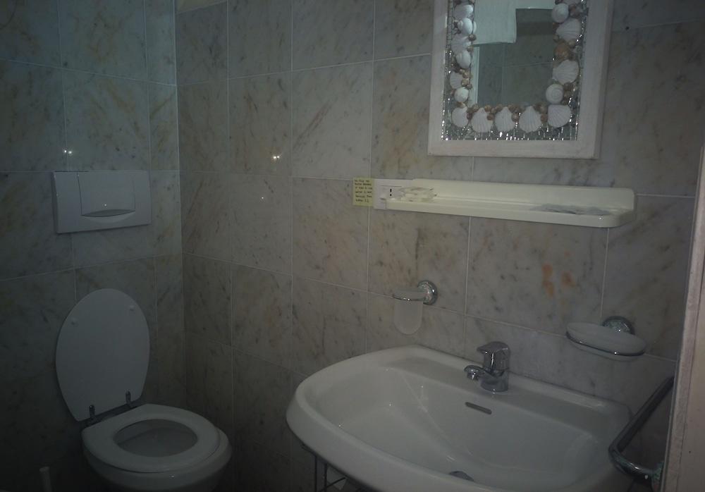 hotel image 18