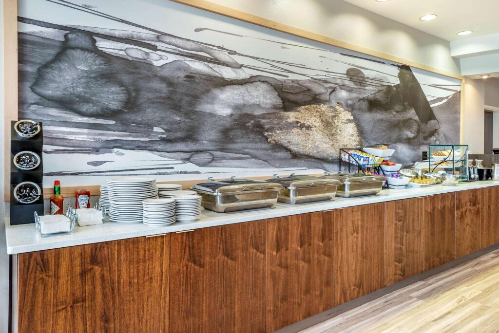 hotel image 12