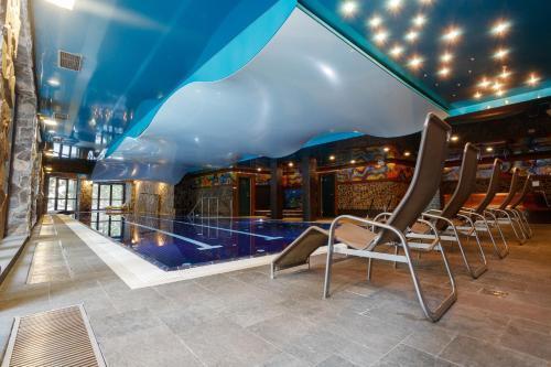 hotel image 12