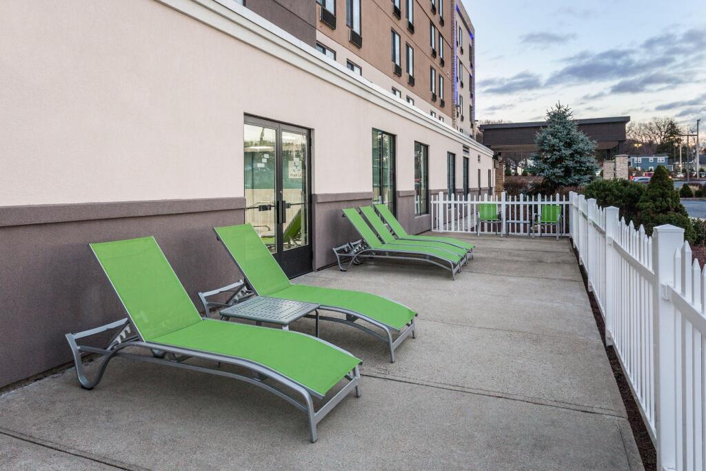 hotel image 8