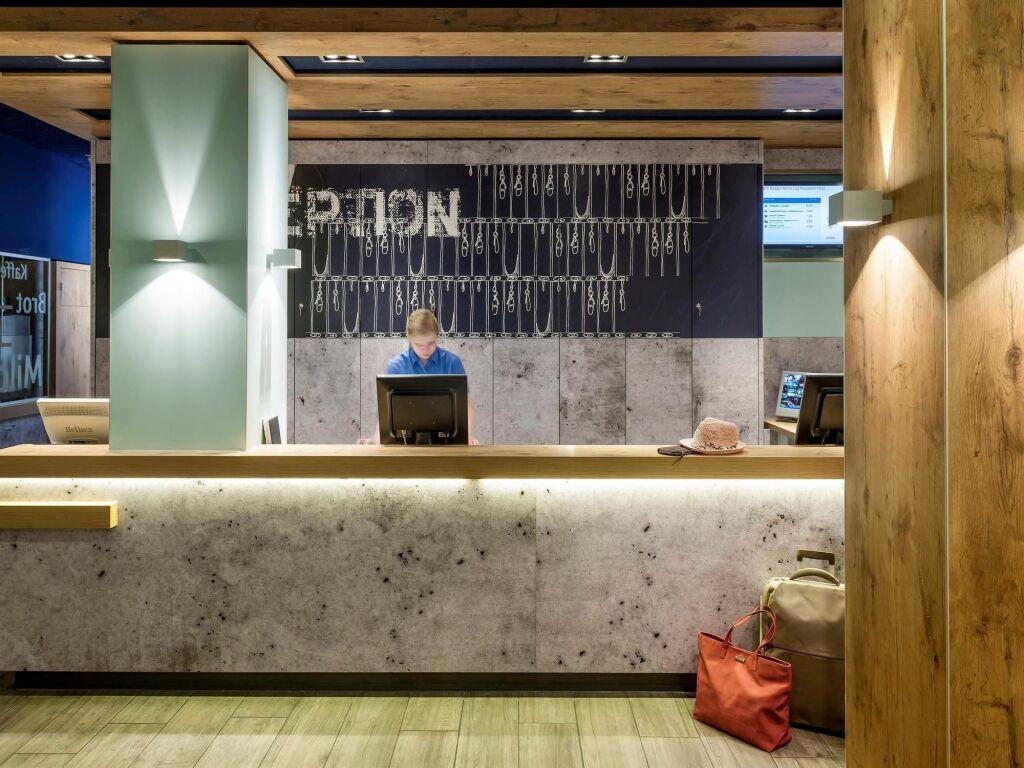 hotel image 36