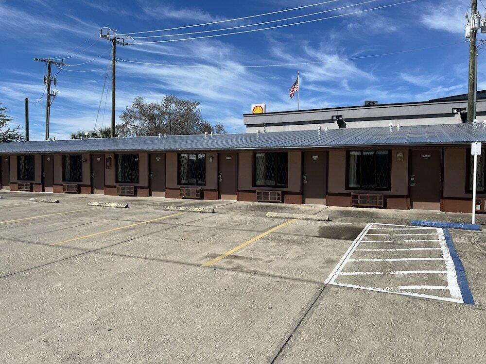 hotel image 12