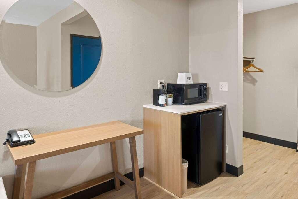 hotel image 9