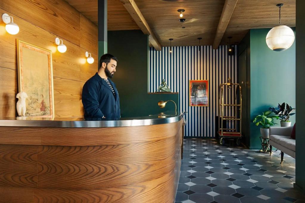 hotel image 6
